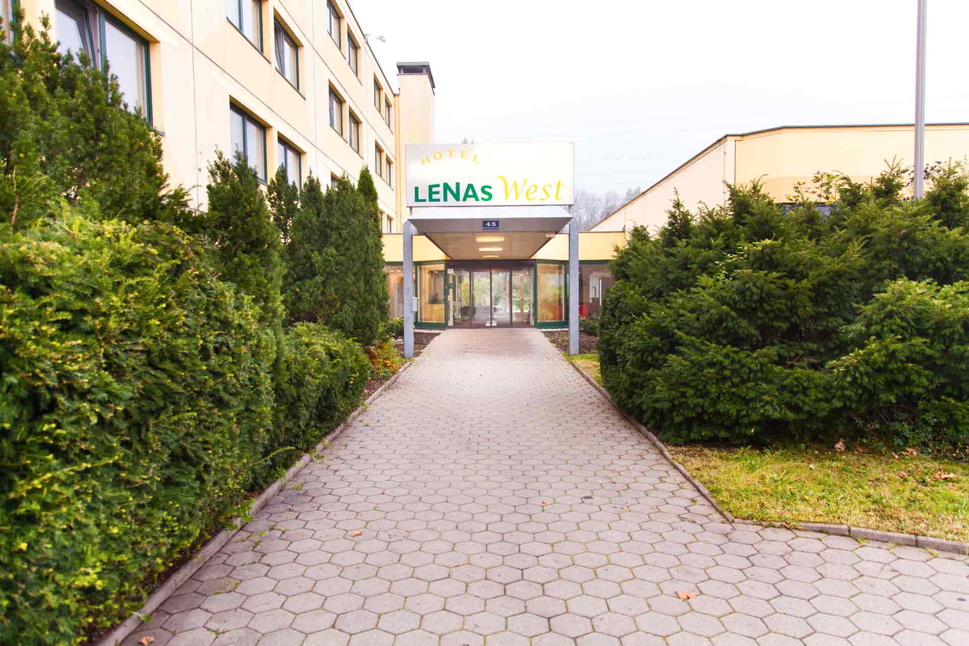 Lenas West Hotel
