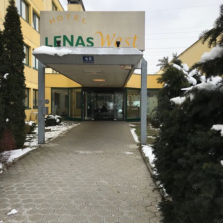 Lenas West Hotel